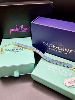 Park Lane - Impression Bracelet - Air Blue Opal & Gold - Full Size - RARE - NWT